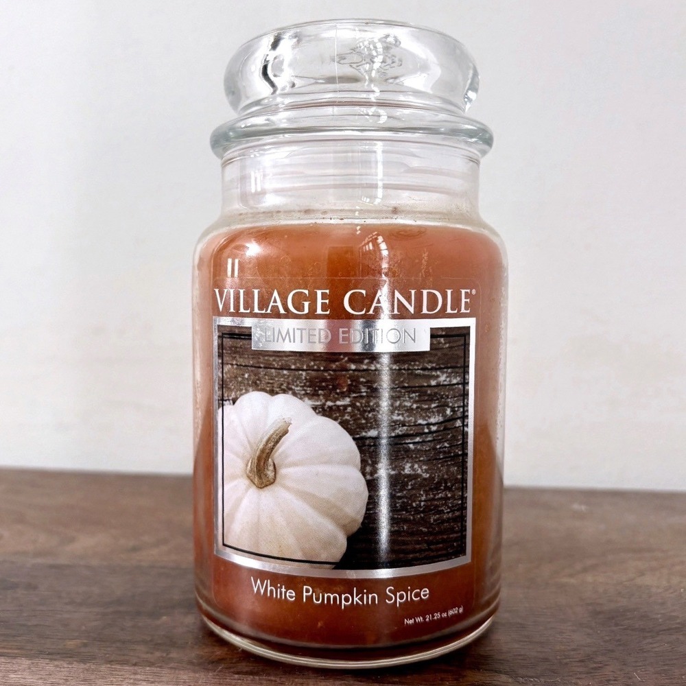 NEW Village Candle‎ Pumpkin Spice Large 26 Oz Jar 2 Wick Orange Limuted Edition